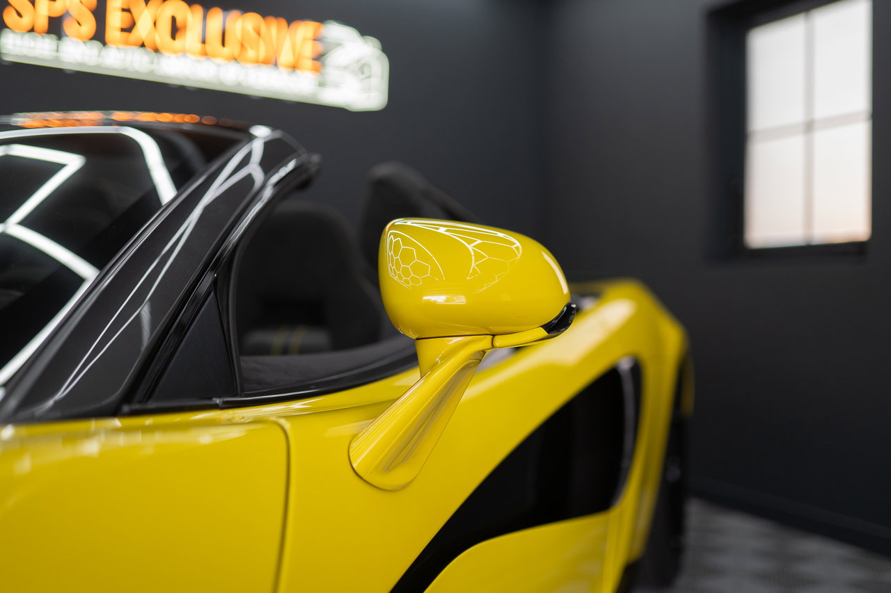 McLaren 570S