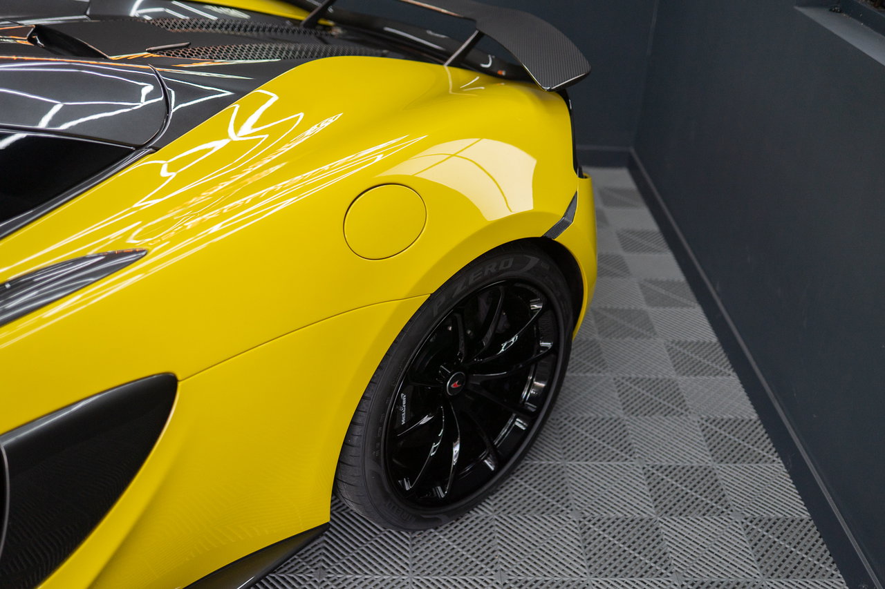 McLaren 570S