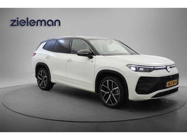 Volkswagen Tayron - 1.5 eTSI R-Line Edition 7 Persoons Automaat - Carplay, Camera, S