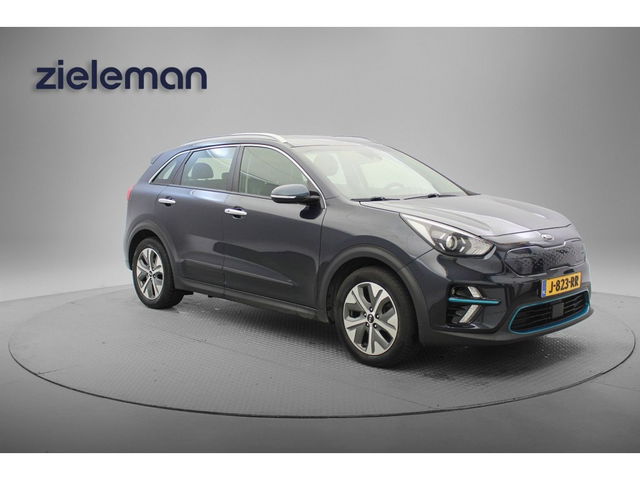 Kia e-Niro - E-Niro DynamicLine 64 kWh - Carplay, Navi, Camera, Stuur/Stoelve