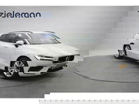 Volvo V60 - 2.0 B3 Momentum Business Automaat - Carplay, Digital Cockpit