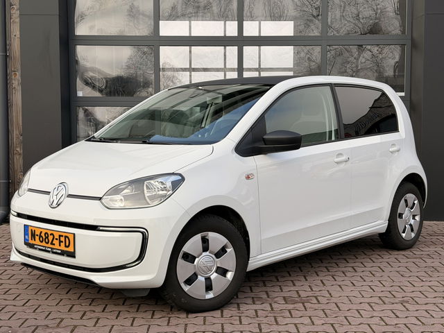 Volkswagen e-up! - | Cruise | Stoelverwarming | Zwart dak |  LMV | Climatronic | Zomer - & winterset |
