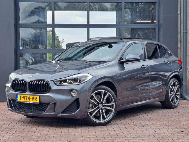 BMW X2 - sDrive20i High Executive M Sport 192PK | Pano | Trekhaak | LED | Stoelverwarming | ACC | Vol |