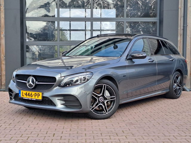 Mercedes-Benz C-Klasse - Estate 300 e Business Plus Solution AMG Limited | Pano | Trekhaak | Multibeam | 360° camera | Leder/alcantara | Stoelverwarming | Elek. achterklep | Vol |