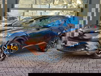 Toyota C-HR - 1.8 Hybrid Dynamic | Automaat | ACC | Trekhaak | Stoelverwarming | Camera |