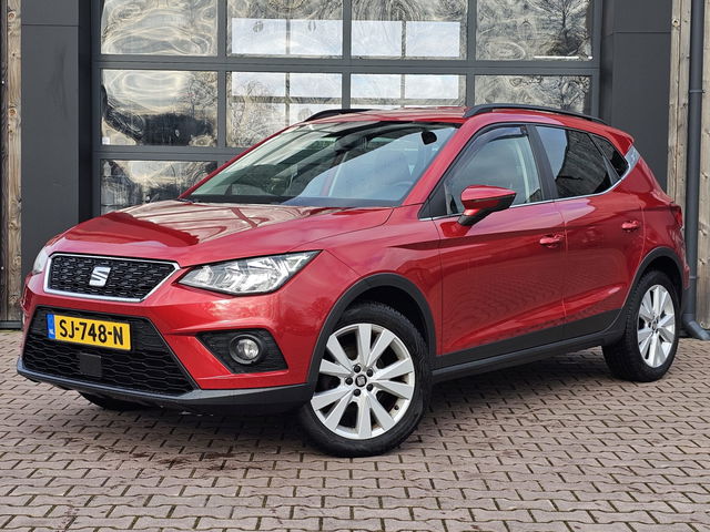 SEAT Arona - 1.0 TSI Style Launch Edition | Navi | Full Link | Cruise | All-seasons | Draadloos laden | PDC |