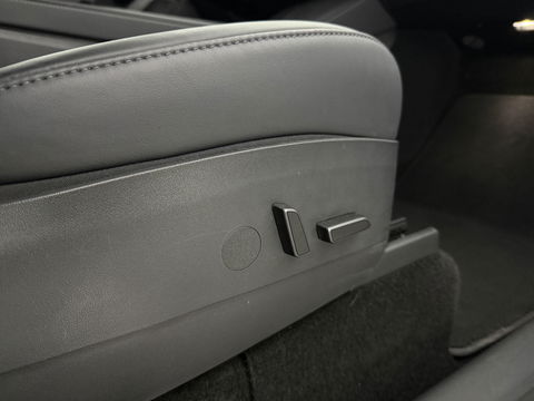 Tesla Model Y Long Range AWD 75 kWh | SOH 89% | Snelladen | Autopilot | Pano | Memory | Camera | Stoel/Stuurverw.