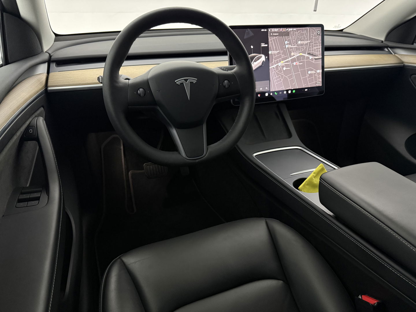 Tesla Model Y Long Range AWD 75 kWh | SOH 89% | Snelladen | Autopilot | Pano | Memory | Camera | Stoel/Stuurverw.