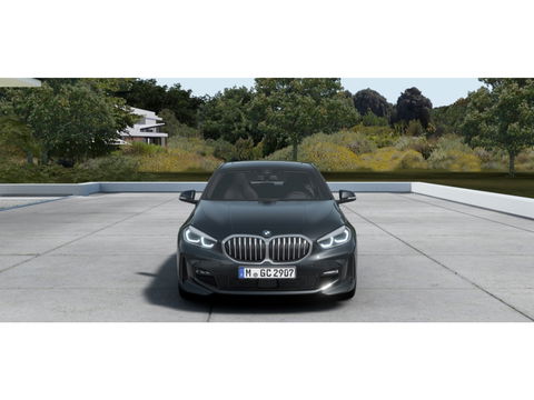 BMW 1-serie 118i High Executive / M-Sport/ M-Perfomance/ Pano / 140pk