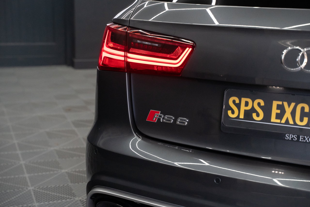 Audi RS6