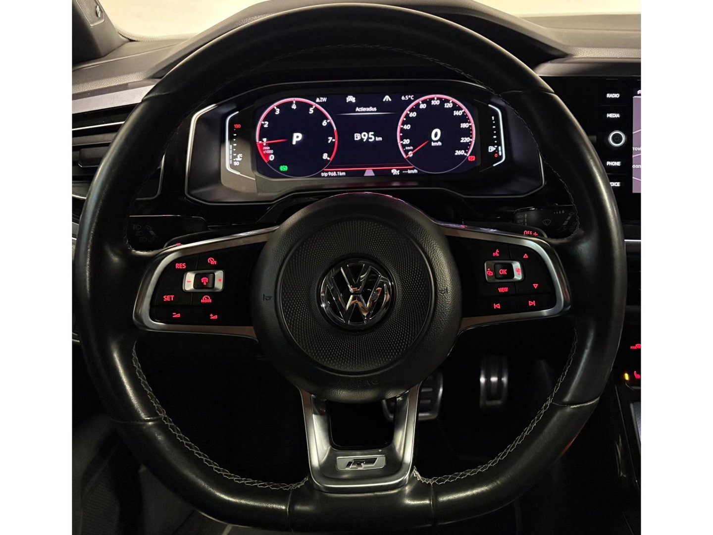 Volkswagen Polo 1.0 TSI R-Line PANO KEYLESS BEATS VOL'