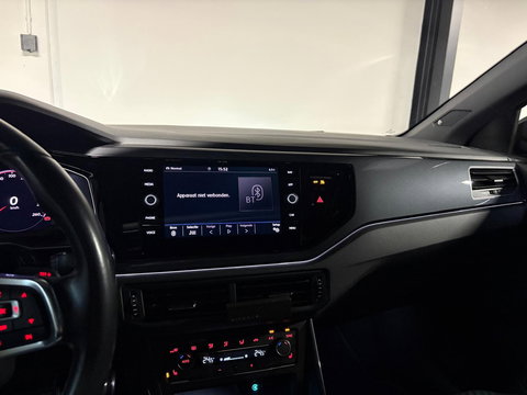 Volkswagen Polo 1.0 TSI R-Line PANO KEYLESS BEATS VOL'
