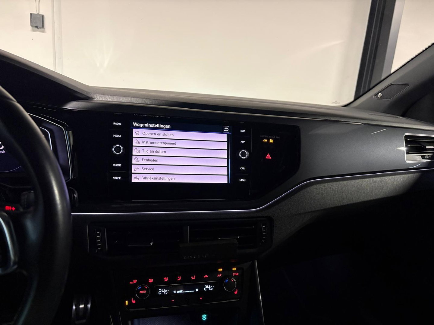 Volkswagen Polo 1.0 TSI R-Line PANO KEYLESS BEATS VOL'