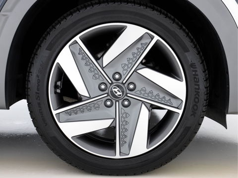 Hyundai NEXO FCEV Plus Pack [ HYDROGENIUM ] (INCL-BTW) *PANO | LEATHER | KRELL-SOUNDSYSTEM | NAVI-FULLMAP | ADAPT.CRUISE |  FULL-LED | KEYLESS | DAB | DIGI-COCKPIT | TOP-VIEW | SHIFT-PADDLES | COMFORTSEATS | 19"ALU*