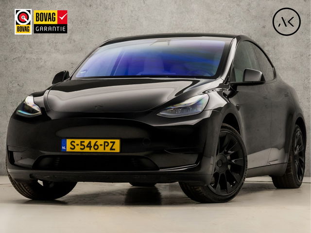 Tesla Model Y - RWD 58 kWh Black Edition 347Pk (AUTOPILOT, TREKHAAK, FULL SELF DRIVING COMPUTER 3, PREMIUM AUDIO, WIT LEER, PANORAMADAK, WARMTEPOMP, STUUR/STOEL VERWARMING, NIEUWSTAAT)