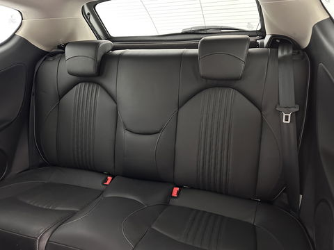 Alfa Romeo MiTo 1.3 JTDM ECO JUNIOR *LEATHER | NAVI-FULLMAP | SPORTSEATS | ECC | AUDIOSYSTEEM-DIGITAL |  PDC | PRIVACYGLASS | CRUISE*