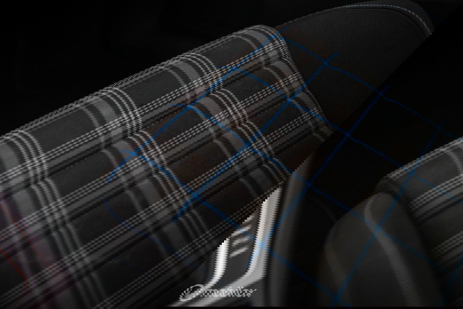 Volkswagen Golf 7.5 GTE PHEV | Pretoria's | Virtual cockpit | LED | Stoelverwarming | NAP NL auto | winter + zomer set |