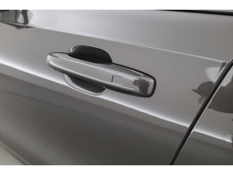 Volvo V90 2.0 T6 Plug-in hybrid AWD Ultra Dark | Pano-dak | Head-up | 360 camera | Elek. stoelen | H&K Audio |