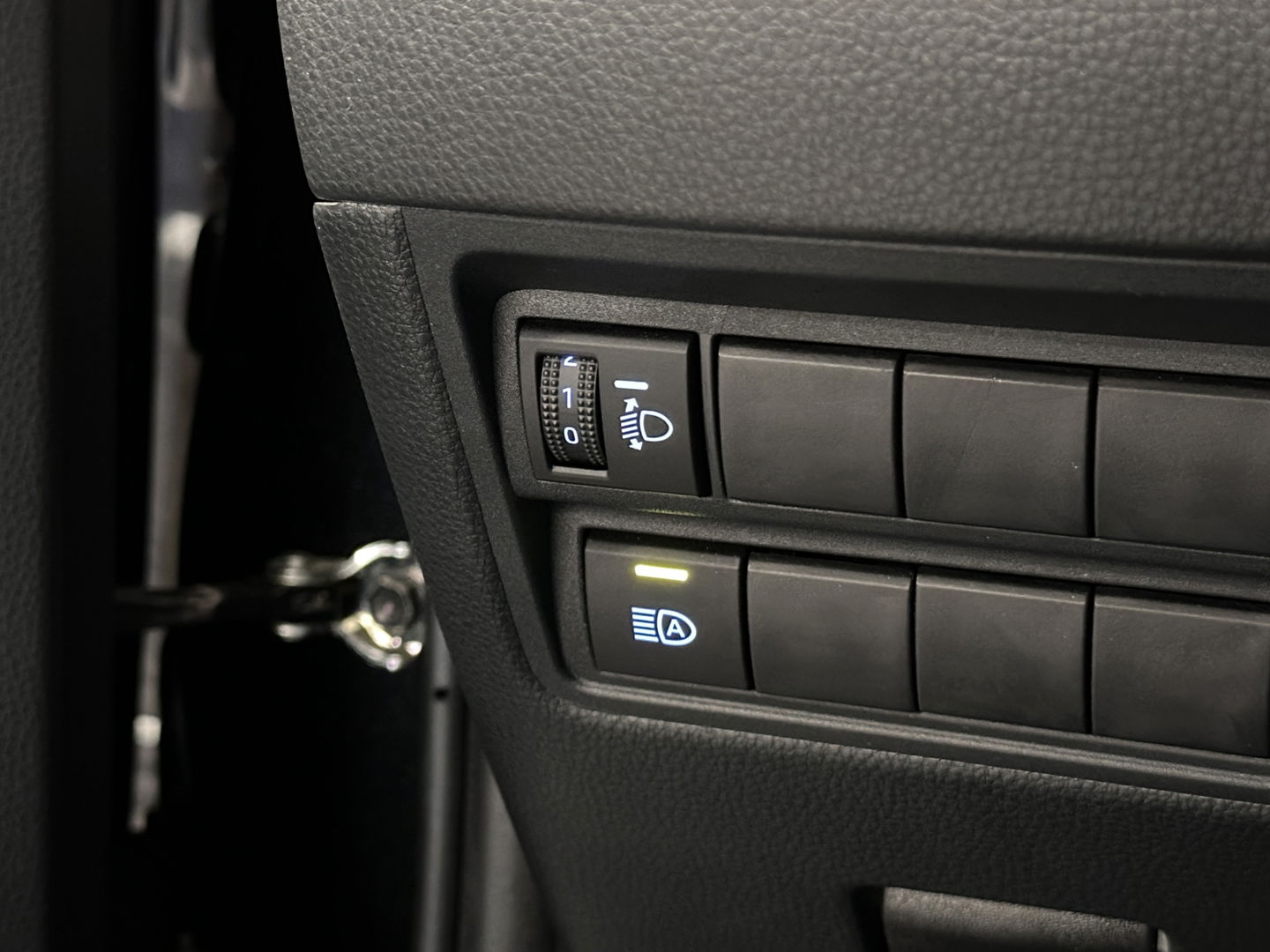 Toyota Yaris 1.0 VVT-i Active | Origineel Nederlands! | Adaptieve Cruise Control | Achteruitrijcamera | Apple Carplay | Android Auto | Lane Assist | Airconditioning | Isofix