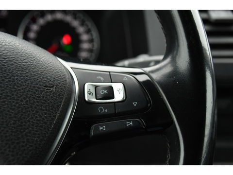 Volkswagen Transporter 2.0 TDI L2H1 Highline Cruise, Carplay, LED, 150pk, 2 x Schuifdeur,  Automaat, Trekhaak, Uniek!