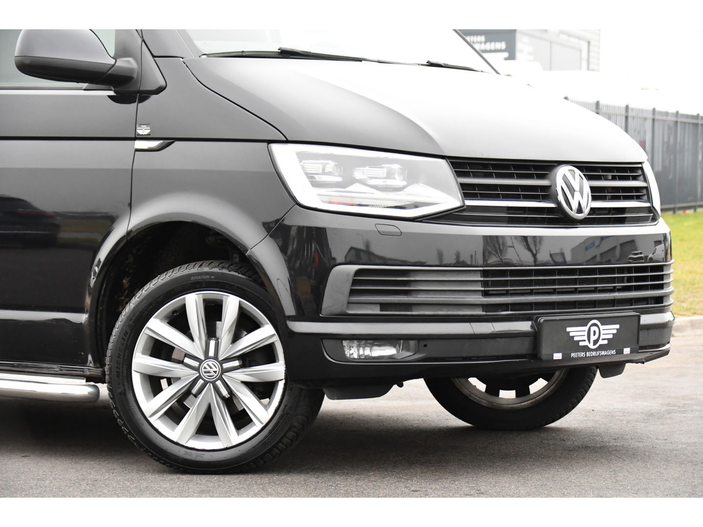 Volkswagen Transporter 2.0 TDI L2H1 Highline Cruise, Carplay, LED, 150pk, 2 x Schuifdeur,  Automaat, Trekhaak, Uniek!