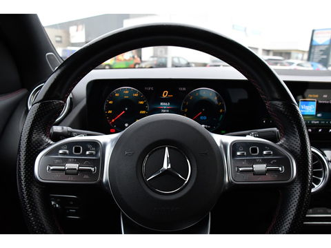 Mercedes-Benz GLA 250 e AMG Line Adaptieve Cruise, Virtual, 360 Camera, Burmeister, Carplay, Stoelverwarming, LED, Uniek!