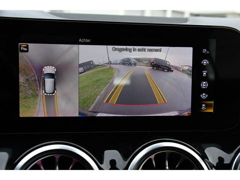 Mercedes-Benz GLA 250 e AMG Line Adaptieve Cruise, Virtual, 360 Camera, Burmeister, Carplay, Stoelverwarming, LED, Uniek!