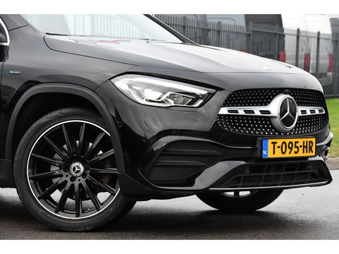 Mercedes-Benz GLA 250 e AMG Line Adaptieve Cruise, Virtual, 360 Camera, Burmeister, Carplay, Stoelverwarming, LED, Uniek!