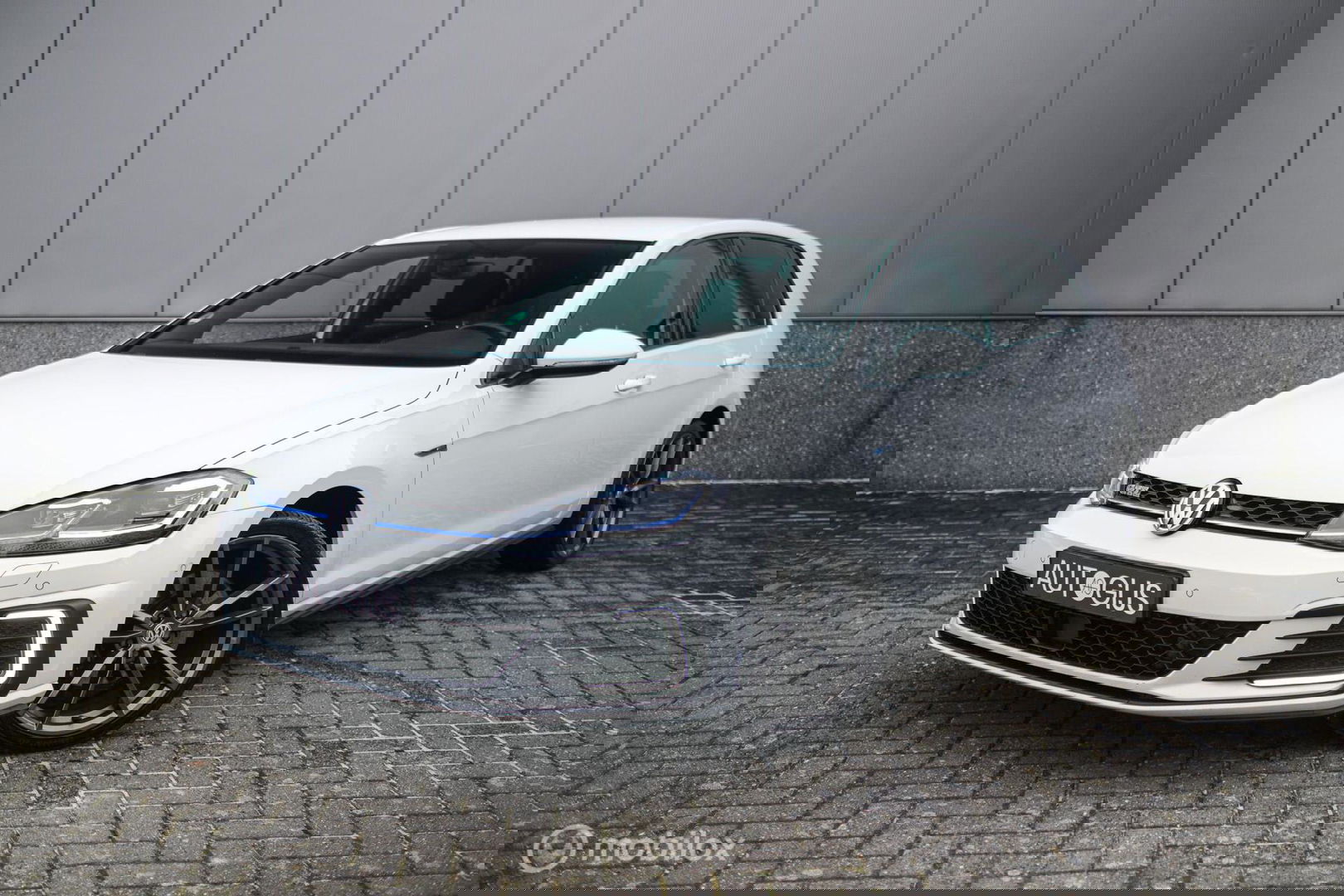 Volkswagen Golf 7.5 GTE PHEV | Pretoria's | Virtual cockpit | LED | Stoelverwarming | NAP NL auto | winter + zomer set |