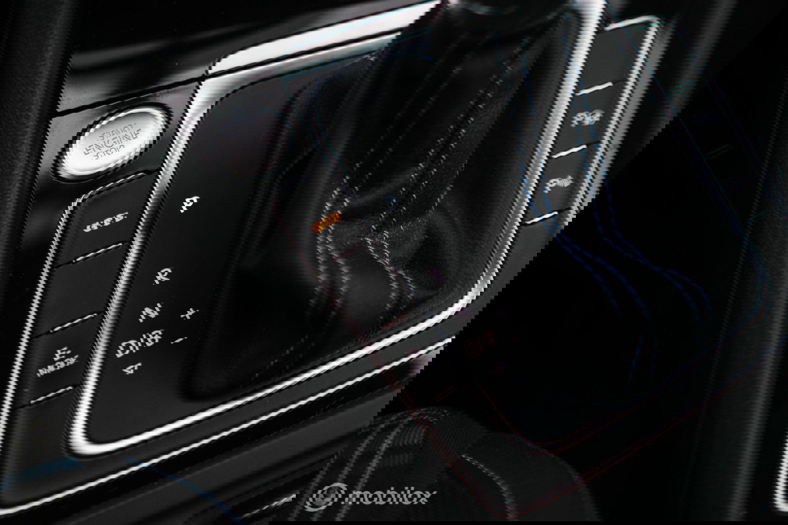 Volkswagen Golf 7.5 GTE PHEV | Pretoria's | Virtual cockpit | LED | Stoelverwarming | NAP NL auto | winter + zomer set |