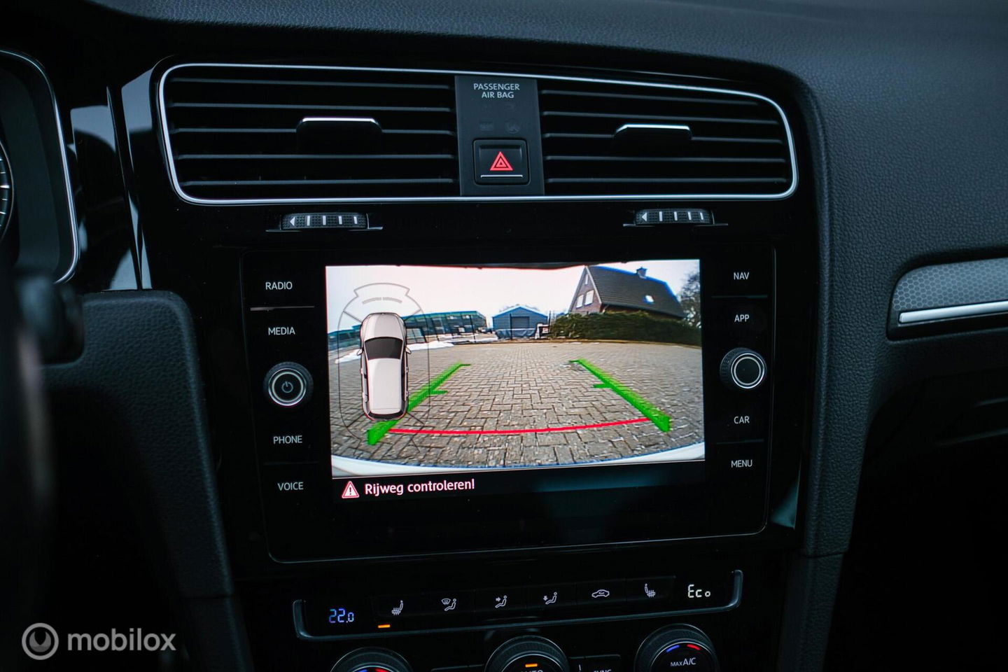 Volkswagen Golf 7.5 GTE PHEV | Pretoria's | Virtual cockpit | LED | Stoelverwarming | NAP NL auto | winter + zomer set |