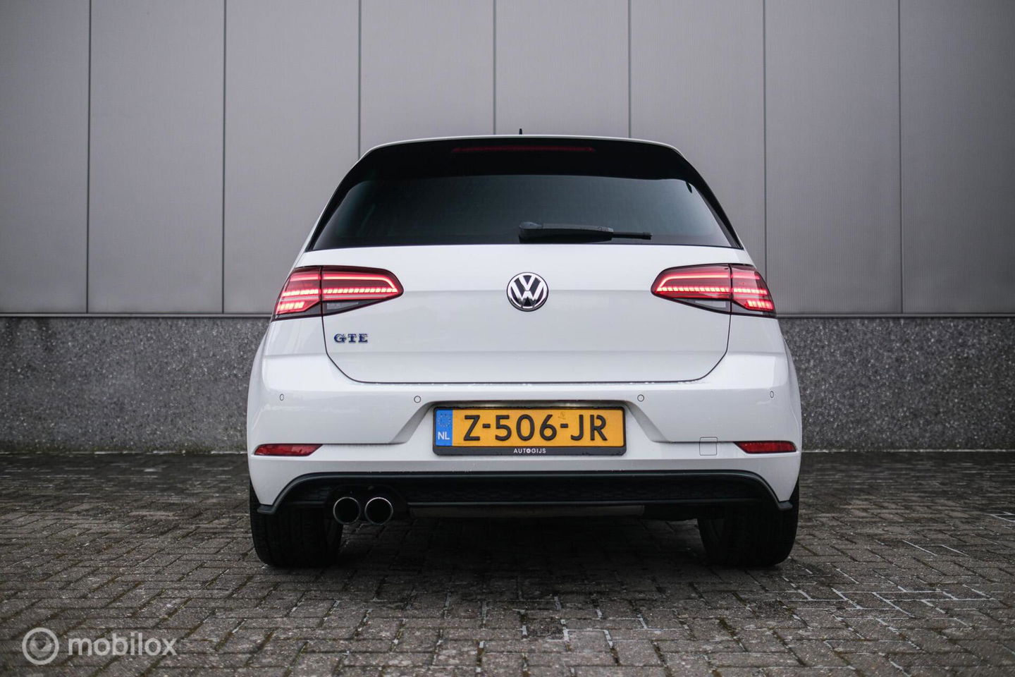 Volkswagen Golf 7.5 GTE PHEV | Pretoria's | Virtual cockpit | LED | Stoelverwarming | NAP NL auto | winter + zomer set |