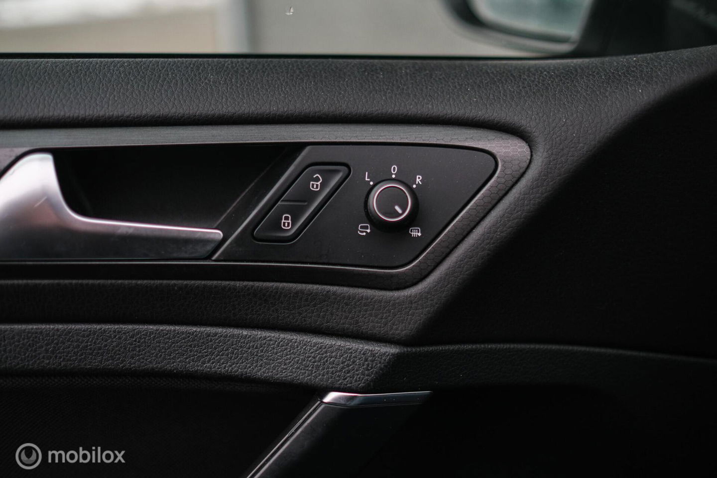 Volkswagen Golf 7.5 GTE PHEV | Pretoria's | Virtual cockpit | LED | Stoelverwarming | NAP NL auto | winter + zomer set |