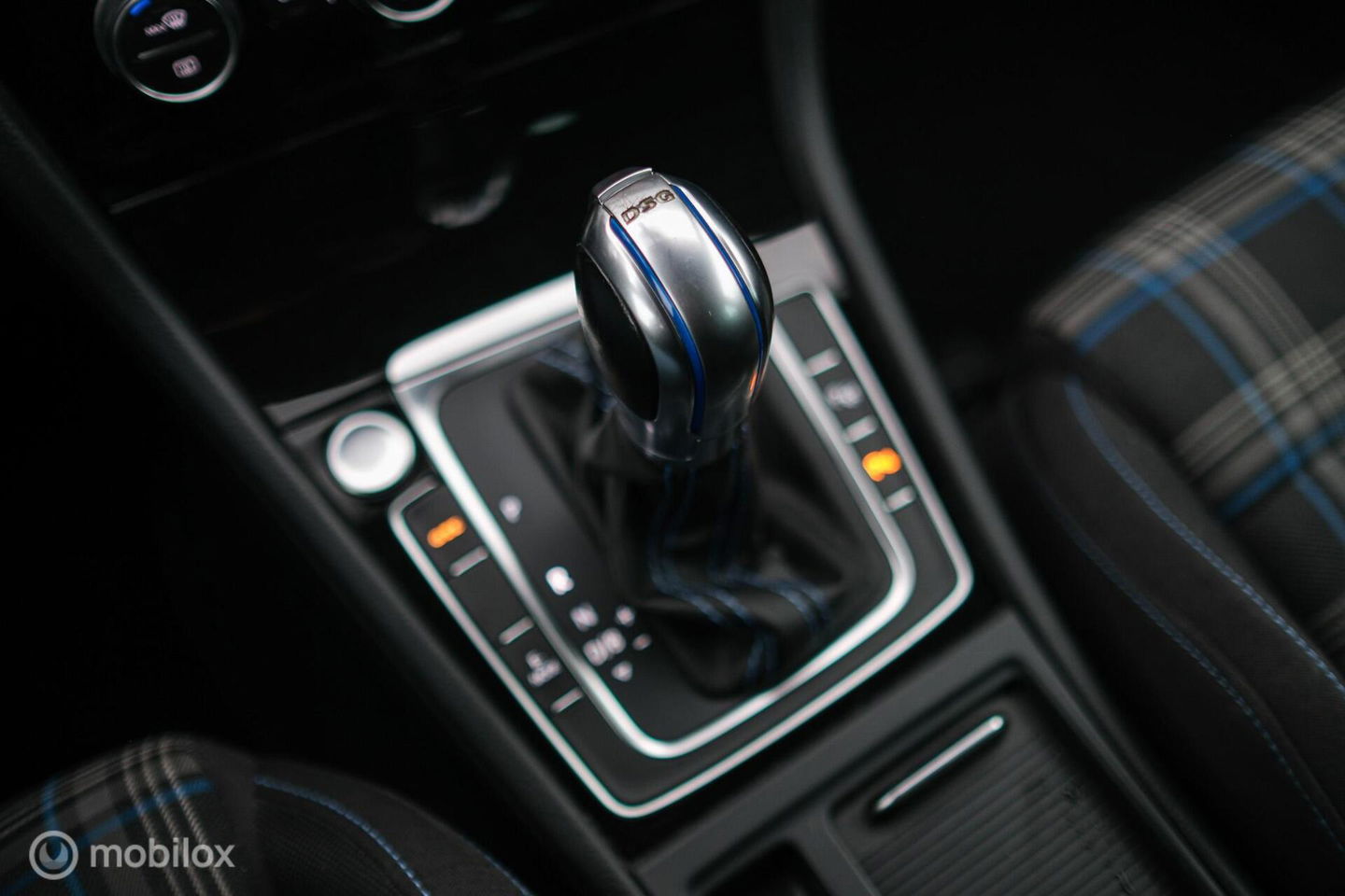 Volkswagen Golf 7.5 GTE PHEV | Pretoria's | Virtual cockpit | LED | Stoelverwarming | NAP NL auto | winter + zomer set |