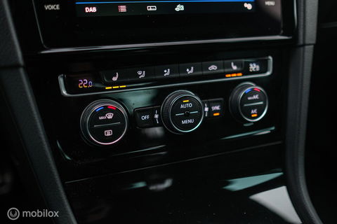 Volkswagen Golf 7.5 GTE PHEV | Pretoria's | Virtual cockpit | LED | Stoelverwarming | NAP NL auto | winter + zomer set |