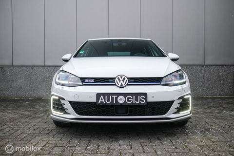 Volkswagen Golf 7.5 GTE PHEV | Pretoria's | Virtual cockpit | LED | Stoelverwarming | NAP NL auto | winter + zomer set |