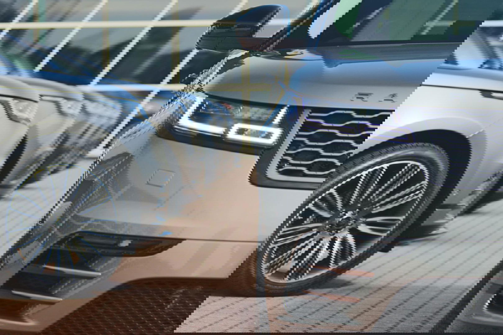 Land Rover Defender 2.0 P400e 110 X Pano | Head-Up | 22 Inch | Stoelkoeling/verwarming | ACC | Koelbox | 4-zone Clim