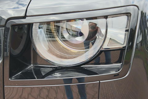 Land Rover Defender 110 2.0 P300e 110 X-Dynamic HSE