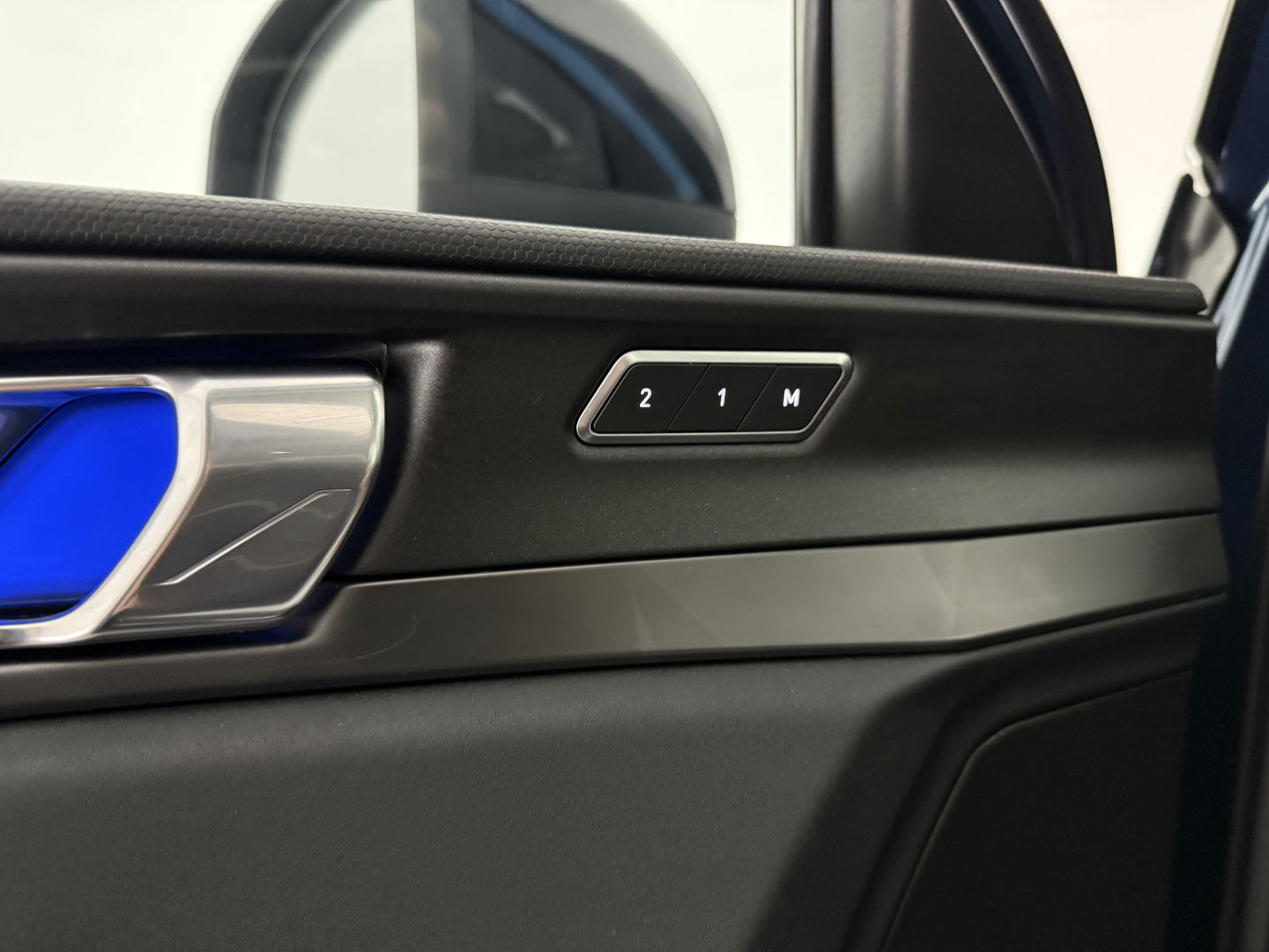 Lynk Co 01 1.5 | SOH 98% | Pano | Memory | Adap. Cruise | Sfeerverl. | 360° | Virtual | Keyless | Carplay