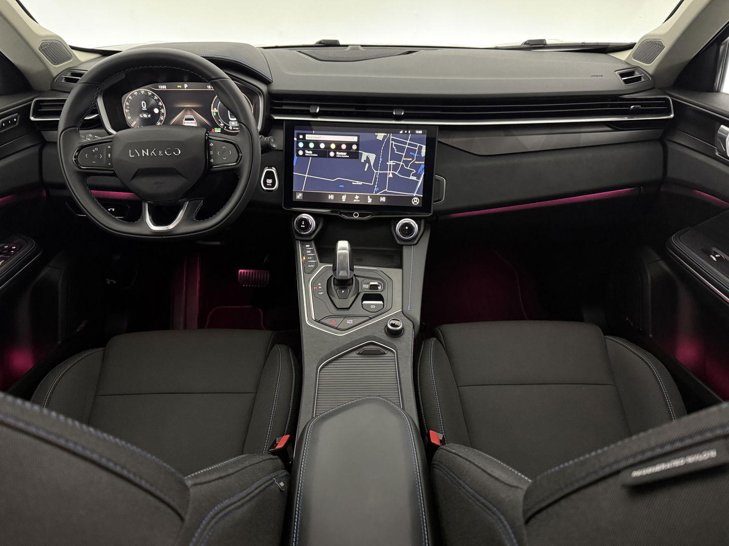 Lynk Co 01 1.5 | SOH 98% | Pano | Memory | Adap. Cruise | Sfeerverl. | 360° | Virtual | Keyless | Carplay