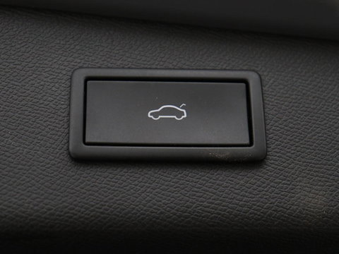 CUPRA Leon 1.4 eHybrid | Panoramadak | Stoelverwarming | Leder | Carplay | Adaptive cruise | Camera | Navigatie | Park Assist | Sportstoelen | Full LED | Sfeerverlichting | PHEV | Plug In