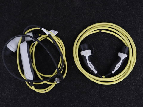 CUPRA Leon 1.4 eHybrid | Panoramadak | Stoelverwarming | Leder | Carplay | Adaptive cruise | Camera | Navigatie | Park Assist | Sportstoelen | Full LED | Sfeerverlichting | PHEV | Plug In