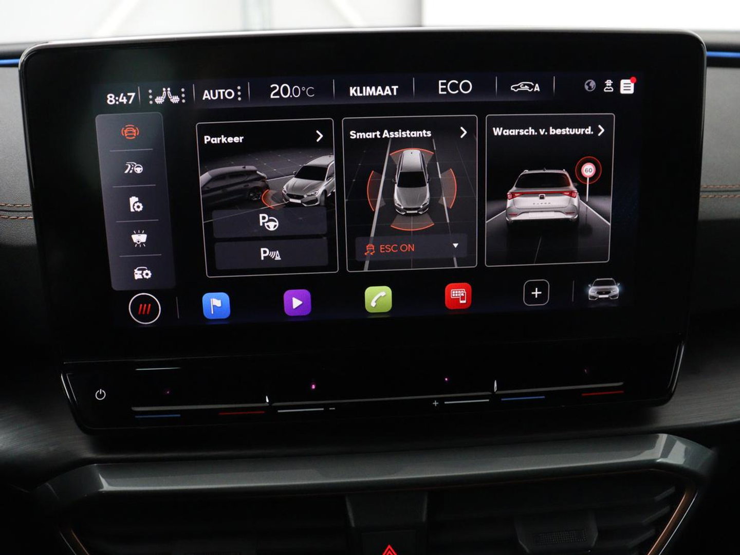 CUPRA Leon 1.4 eHybrid | Panoramadak | Stoelverwarming | Leder | Carplay | Adaptive cruise | Camera | Navigatie | Park Assist | Sportstoelen | Full LED | Sfeerverlichting | PHEV | Plug In