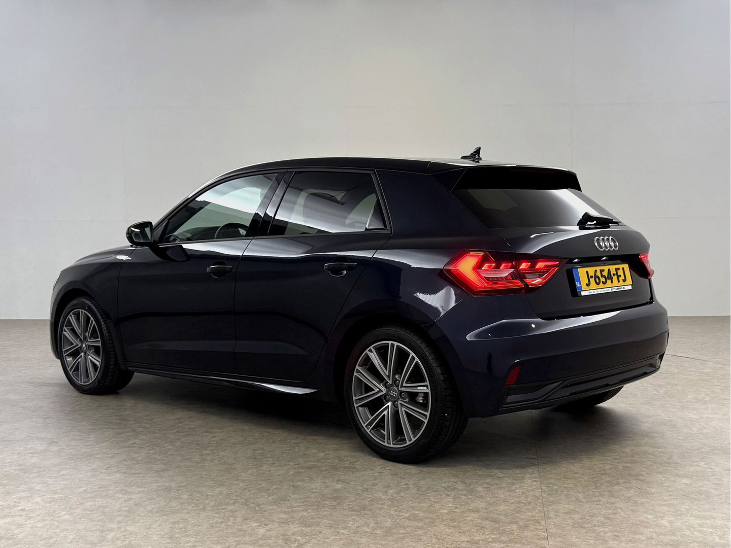 Audi A1 30 TFSI | LED | Virtual | Adaptive Cruise | Clima | Carplay | NAP