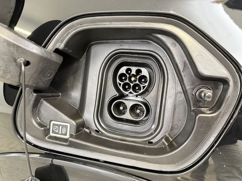 Peugeot e-208 EV Active 50 kWh | SOH 93% | Snelladen | Carplay | Cruise | Parkeersens. | Navi | NAP