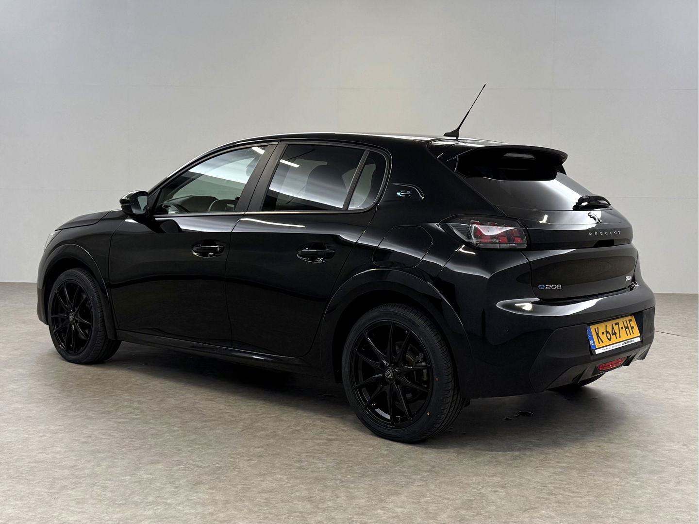 Peugeot e-208 EV Active 50 kWh | SOH 93% | Snelladen | Carplay | Cruise | Parkeersens. | Navi | NAP