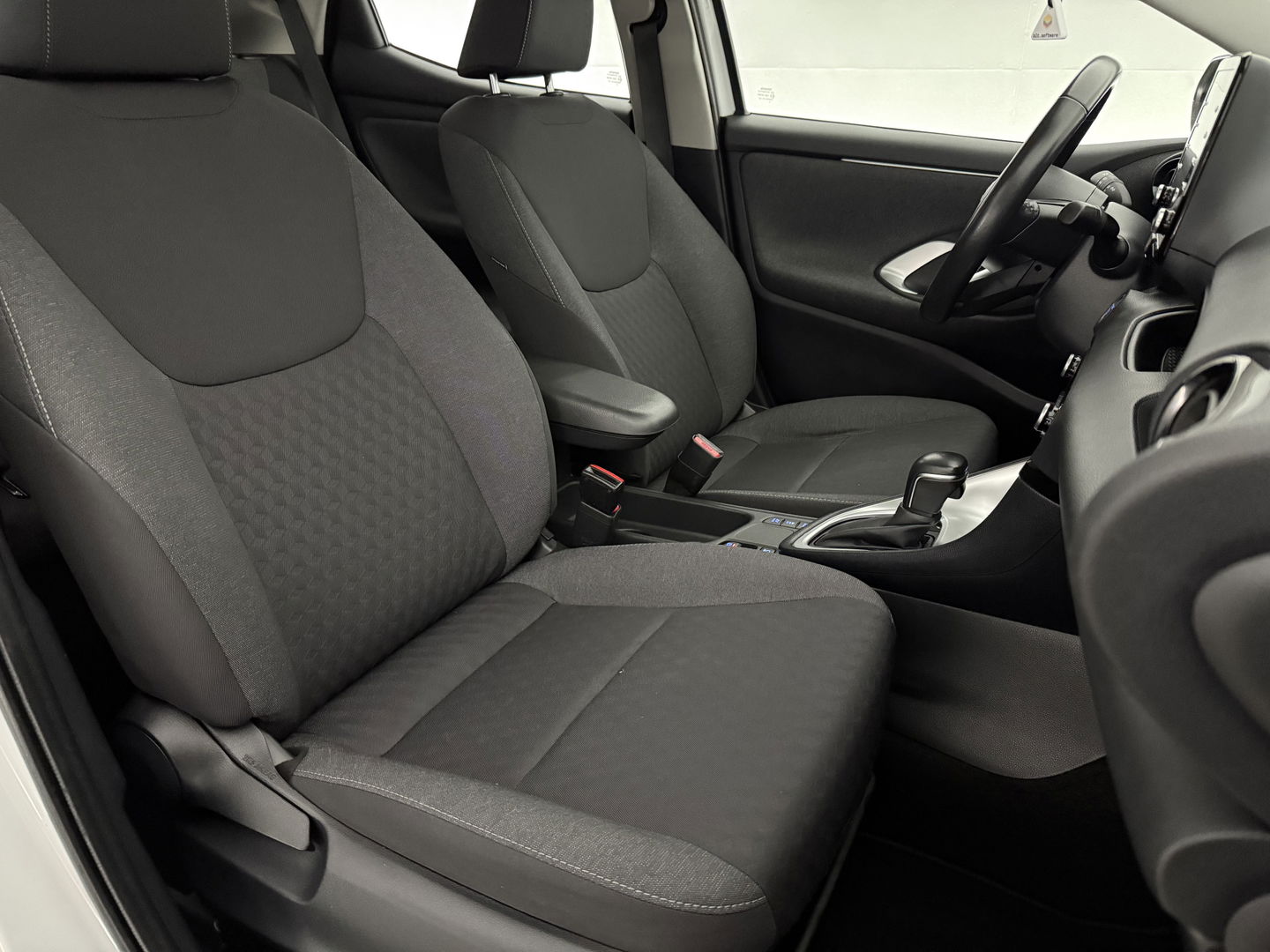 Toyota Yaris 1.5 Hybrid Dynamic | Camera | Carplay | Cruise | LED | NAP