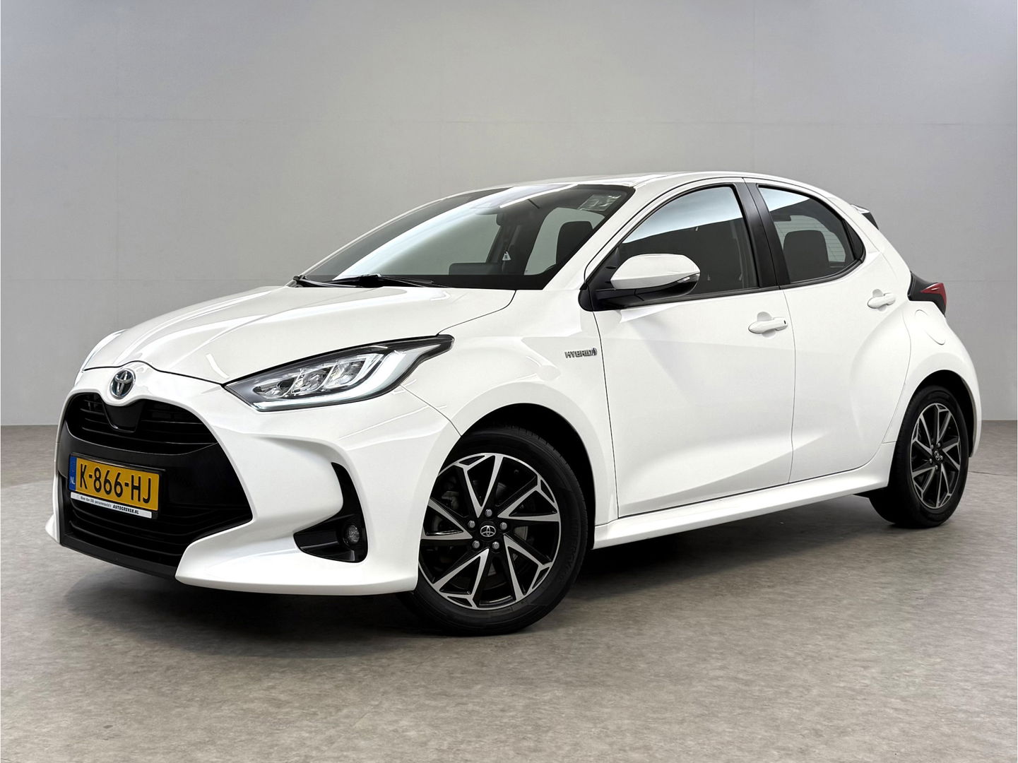 Toyota Yaris 1.5 Hybrid Dynamic | Camera | Carplay | Cruise | LED | NAP