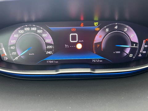 Peugeot 3008 1.2 PureTech Allure Applecarplay|Cruisecontrol|Stoelverwarming|Lichtmetalenvelgen