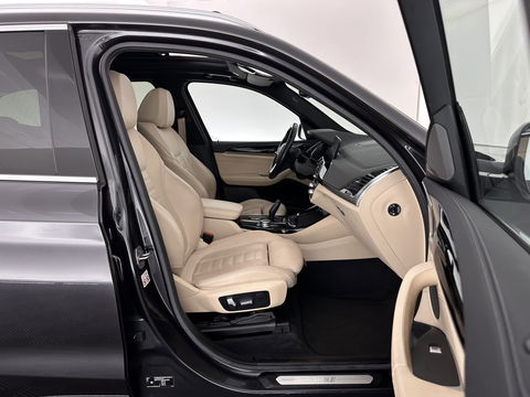 BMW iX3 High Executive 80 kWh [ 3-Fase-11kW ] {SOH-96%} (INCL-BTW) Aut. *PANO | LEATHER | HARMAN/KARDON | FULL-LED | BLINDSPOT | MEMORY-PACK | DIGI-COCKPIT | HEATED-SPORTSEATS | KEYLESS | TOPVIEW | DAB+ | NAVI-FULLMAP | HEAD-UP | 20''ALU*